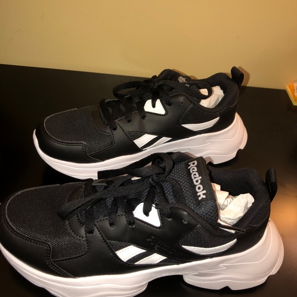 Reebok Shoes - Picture 4 of 4